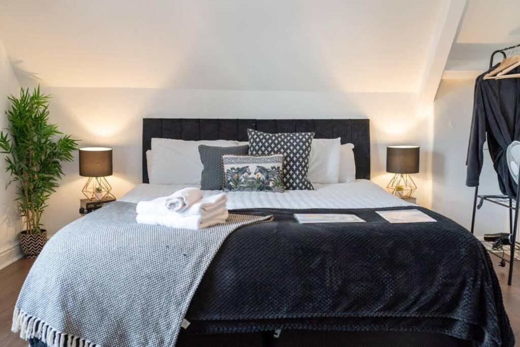 Phenix Central - Huge 3 Bed, Super Equipped Apartment. Cardiff Zewnętrze zdjęcie